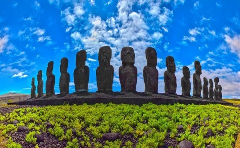 Easter Island 14.jpg