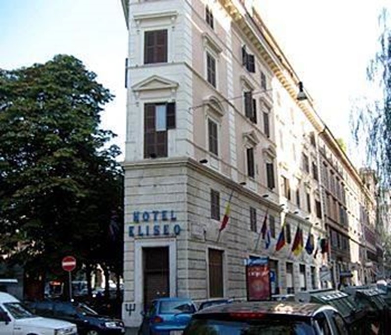 Eliseo Hotel Rome - нормальная, европейская, городская трёшка