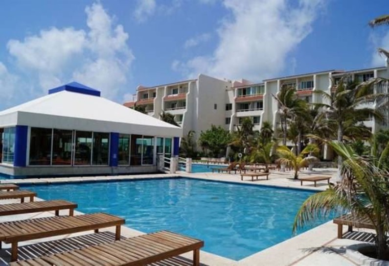 Solymar Beach Resort Cancun - не стоит двенадцатичасового перелёта
