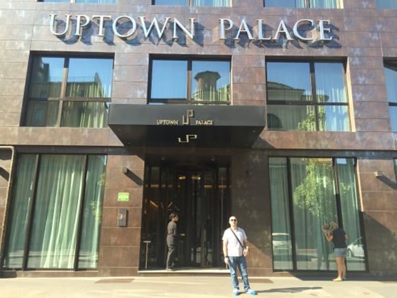 Uptown Palace - Весьма неплохо