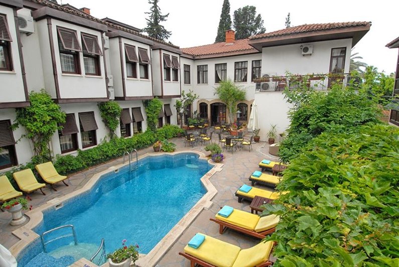 Aspen Hotel Antalya - очень колоритная гостиница