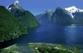 Новая Зеландия. Национальный парк Фьордлэнд