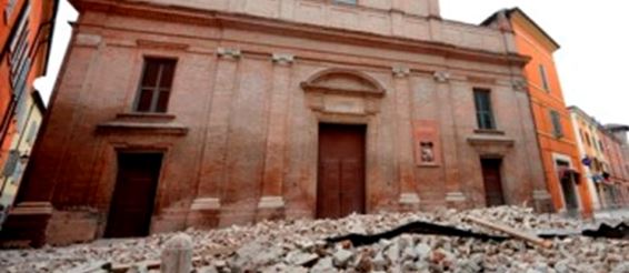 Новые разрушения и жертвы на севере Италии