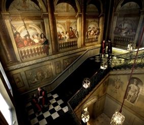 Туристов снова пустят в Кенсингтонский дворец в Лондоне