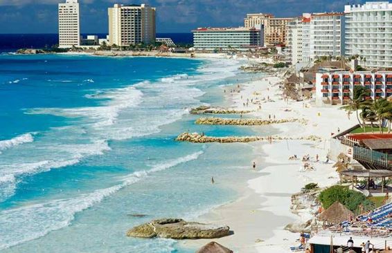 В Турции запретили частные пляжи для отелей