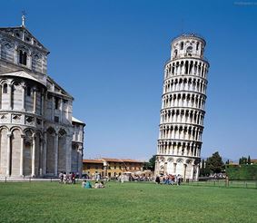 Пизанская башня - визитная карточка Италии