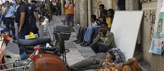 Мигранты раздражают англичан даже в Греции