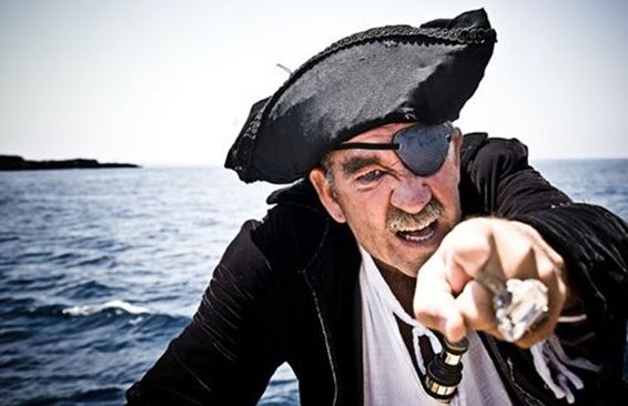 «Пираты» стали большой проблемой для легального туристического рынка России