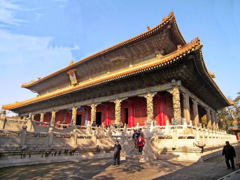Цюйфу – город трёх святынь конфуцианства
