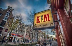 Проститутки Амстердама вышли с новой инициативой