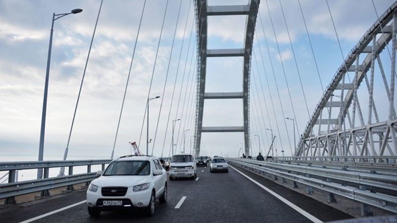 Крымский мост открыт. Что ждёт туротрасль полуострова?