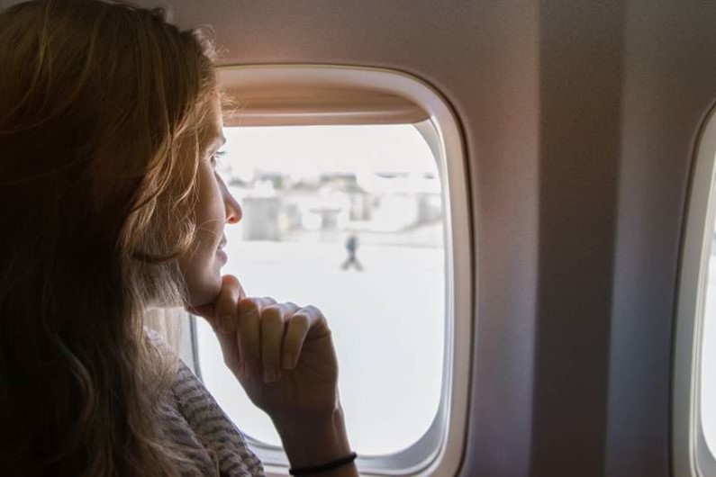 Почему в самолёте стоит выбирать место у окна