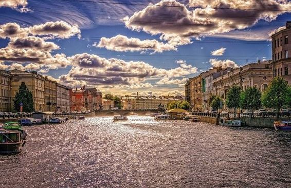 Какие новые ограничения введены для туристов в Санкт-Петербурге