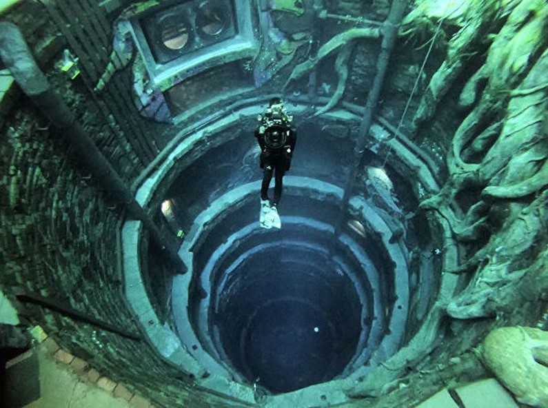 Постапокалиптический подводный город в Дубае ждёт своих исследователей 
