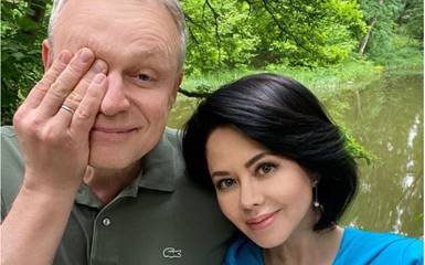Жигунов отдыхает в Крыму с новой женой. ФОТО
