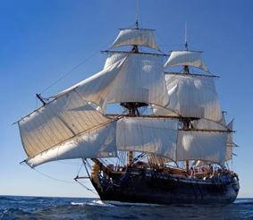 В Барселону прибыл самый большой деревянный парусный корабль в мире