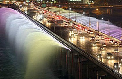 Мост Панпхо-тэгё в Сеуле занесен в Книгу рекордов Гиннеса