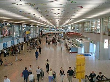 В Швейцарских аэропортах вступил в силу Шенгенский режим