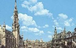 Королевская чета Бельгии осталась без крыши над головой «благодаря» первоапрельским шуткам