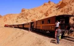 На роскошном поезде по следам тунисских беев
