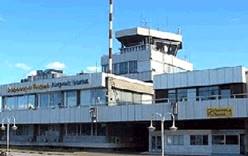 Сотни российских туристов застряли в болгарском аэропорту