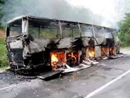 В Черногории сгорел туристический автобус:  российские туристы спаслись