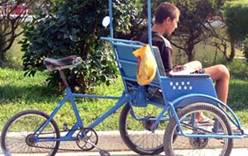 Велорикш выживают с Кипра