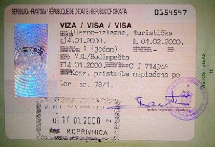Для въезда в Албанию и Хорватию снова нужны визы