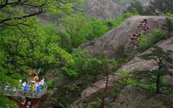 Северная Корея откроет для туристов горы Кымгансан