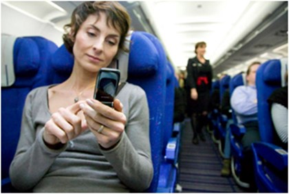 Развеяны мифы о вреде мобильной связи в полете