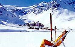 На горнолыжных курортах Европы много снега