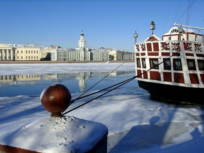 В Петербурге с туристов будут брать плату за въезд