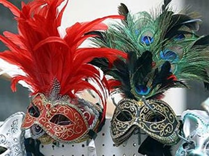 Венеция приглашает всех влюбленных на карнавал