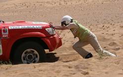 100 женщин отправят в пустыню Сахара без GPS-навигатора