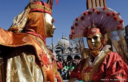 Венецианский карнавал обнищал