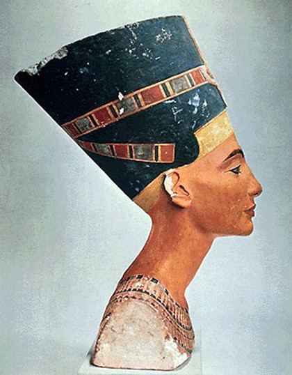 Нефертити запретили фотографировать