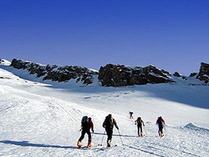 Лыжный альпинизм и фрирайд, апрель на снегах высокогорья