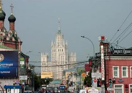 Туристов приглашают в бесплатный тур по сталинским высоткам