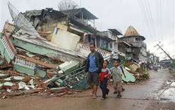 На острове Суматра в Индонезии объявлена опасность цунами