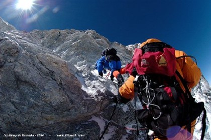 Пенсионерка из Японии собирается покорить Эверест