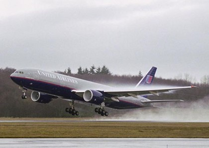Причиной аварийной посадки «Боинга-767» мог стать вулканический пепел