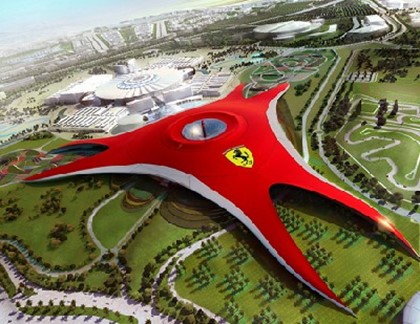 В столице ОАЭ Абу-Даби открывается первый в мире тематический парк Феррари
