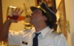 В Голландии полиция арестовала пьяного пилота