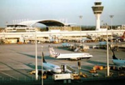 Аэропорт Марселя оказался в транспортной блокаде