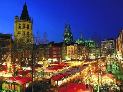 Средневековый рождественский рынок в Кёльне