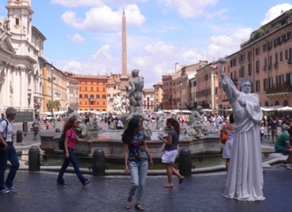 Власти Рима запретят «живые статуи»