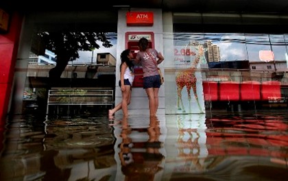 Россияне массово отказываются ехать в затопленный Таиланд