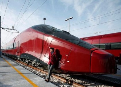 В Италии пустят скоростные поезда Ferrari