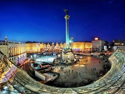 Киев массово празднует День города