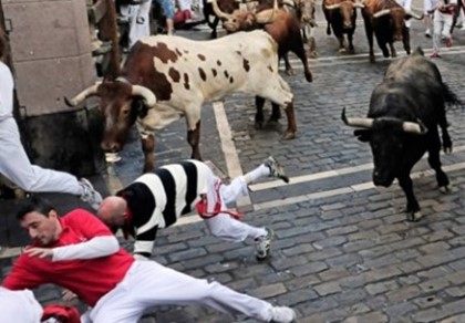Туристы были ранены в забеге быков в Испании